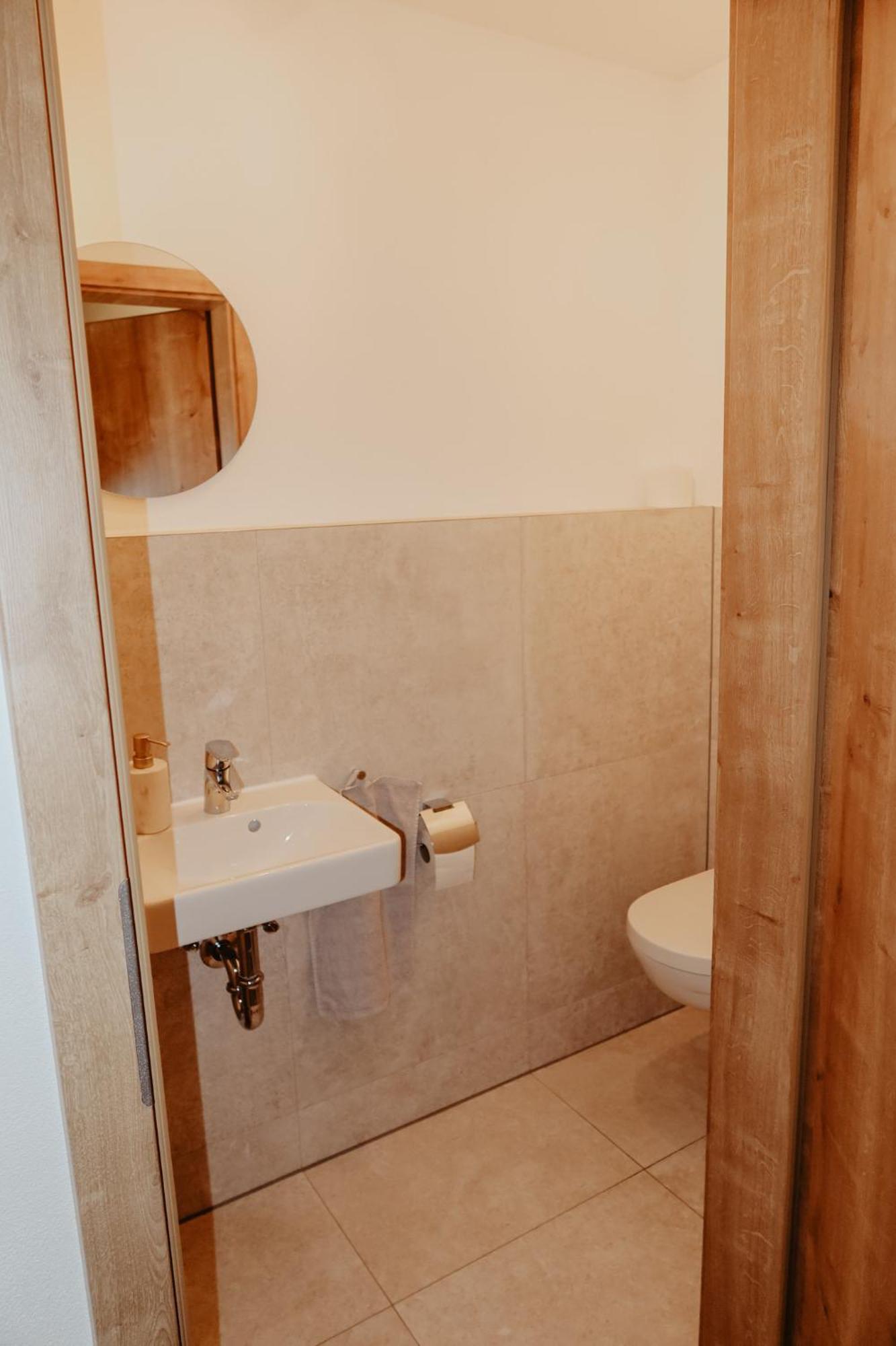 Ferienwohnung/Arbeiterwohnung Kampenwand Rohrdorf  Buitenkant foto