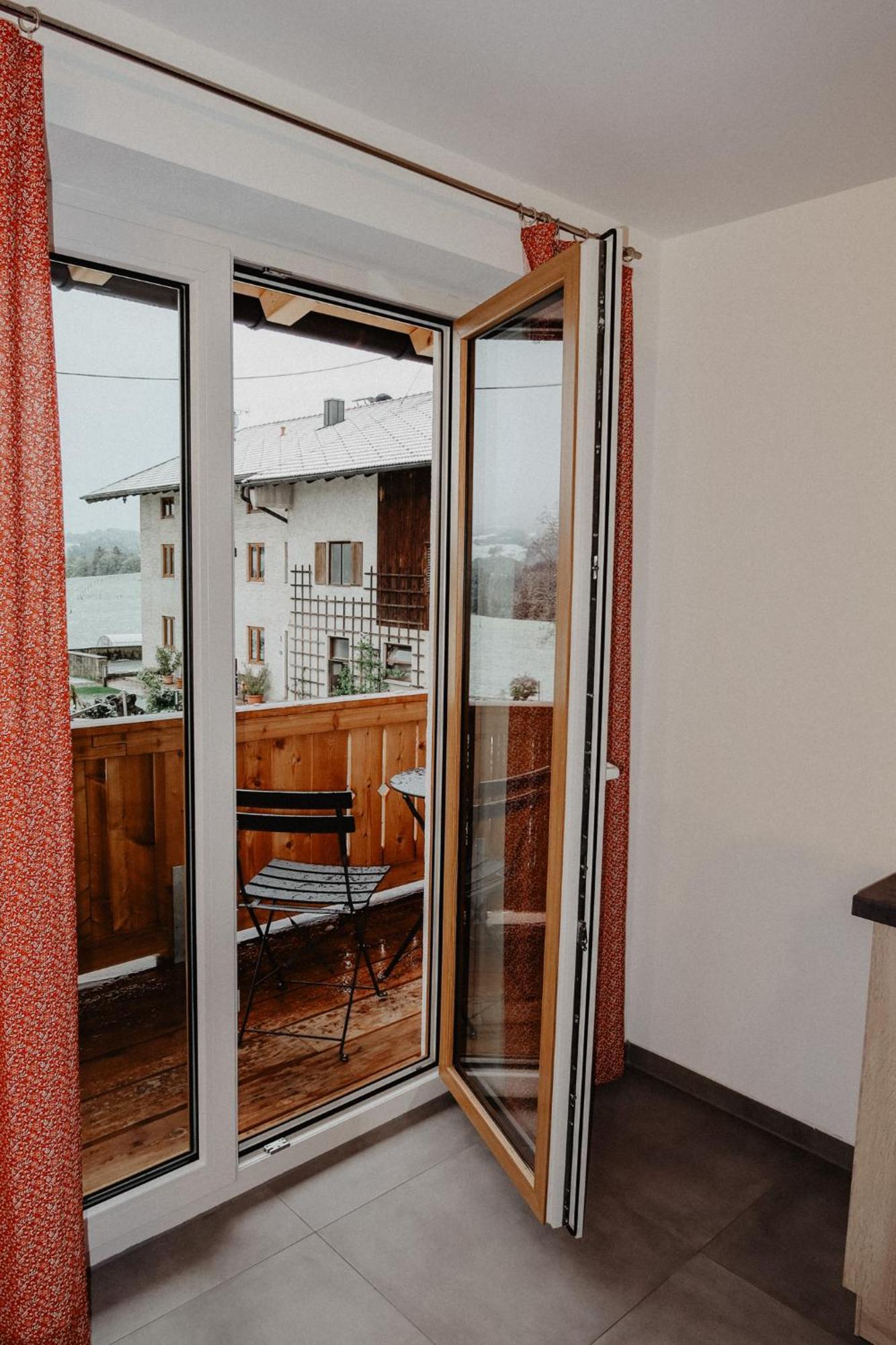 Ferienwohnung/Arbeiterwohnung Kampenwand Rohrdorf  Buitenkant foto
